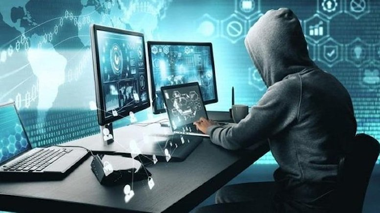 ABD’ye siber saldırı şoku! Rus hackerler siteleri bir bir ele geçirdi