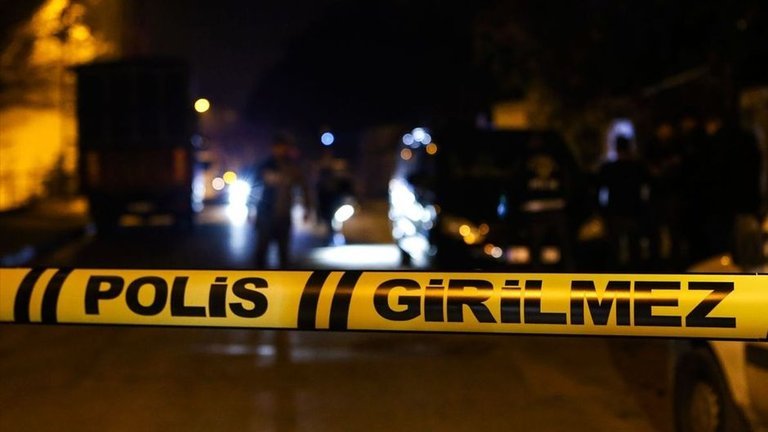 Trabzon'da ehliyetsiz sürücünün otomobille çarptığı 7 yaşındaki çocuk öldü